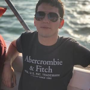 Meet your Posher, Daniel